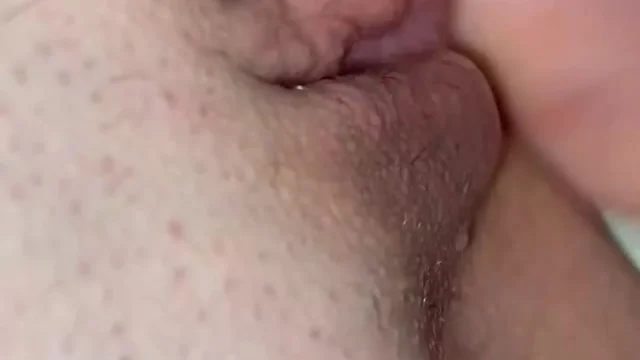 Ellaalexandraxo fingering herself in newly leaked xxx video