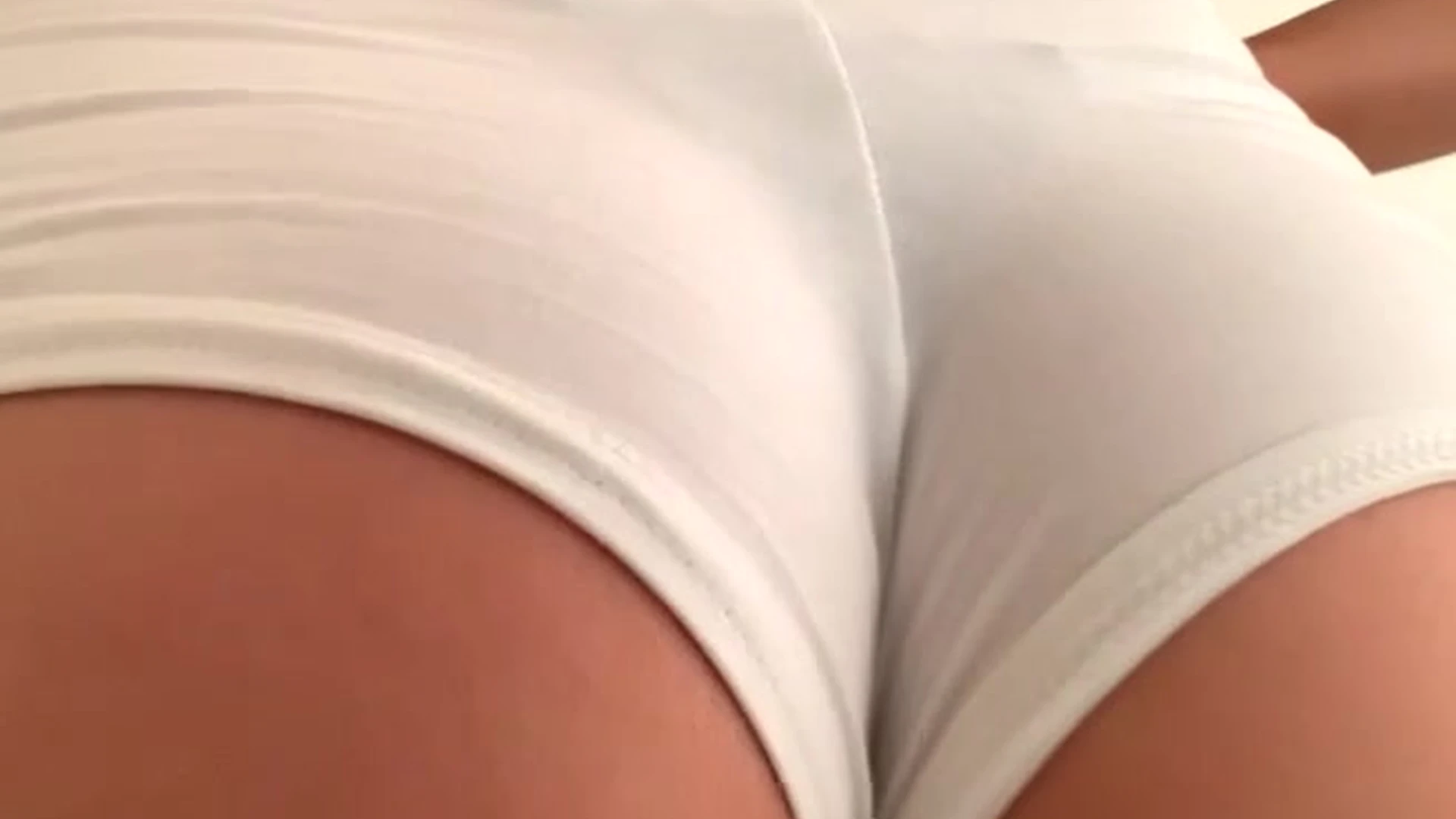onlyfans leaked xxx video of shaking her small ass