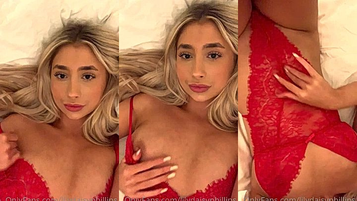 onlyfans leaked xxx video of Lillian Phillips taking a selfie squeezing her tits